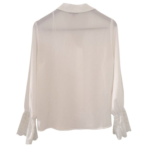 Vince Camuto Textured White Blouse With Lace Cuffs & Button-Up Closure Sz L - Picture 2 of 7